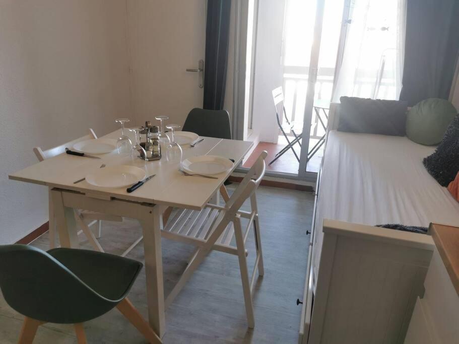 Superbe Studio Renove Avec Piscine Et Vue Marina Le Barcarès Buitenkant foto