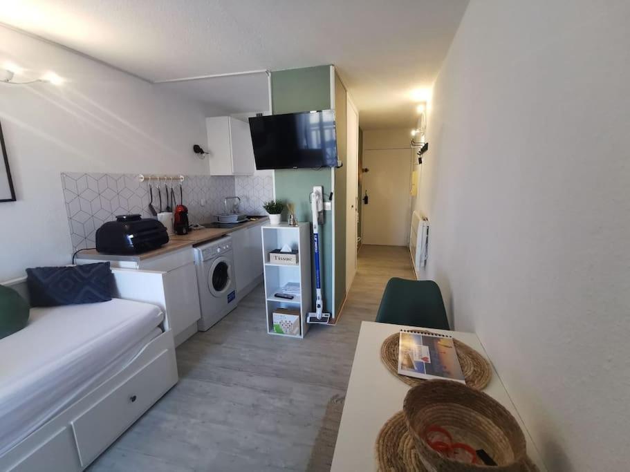 Superbe Studio Renove Avec Piscine Et Vue Marina Le Barcarès Buitenkant foto